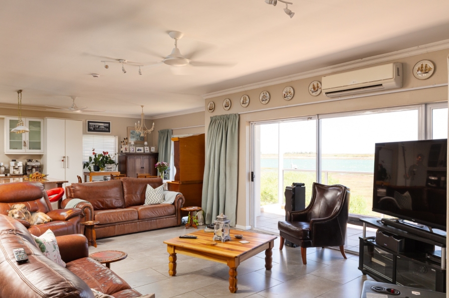 4 Bedroom Property for Sale in Port Owen Western Cape